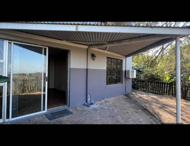 2 BEDROOM TOWNHOUSE FOR SALE IN THE WOLDS